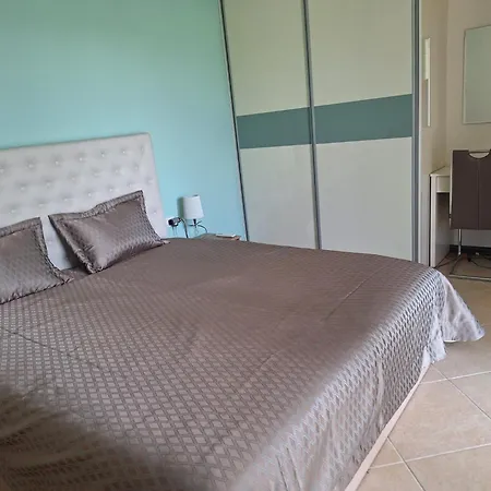 شقة Bogdanov لوزينيتس