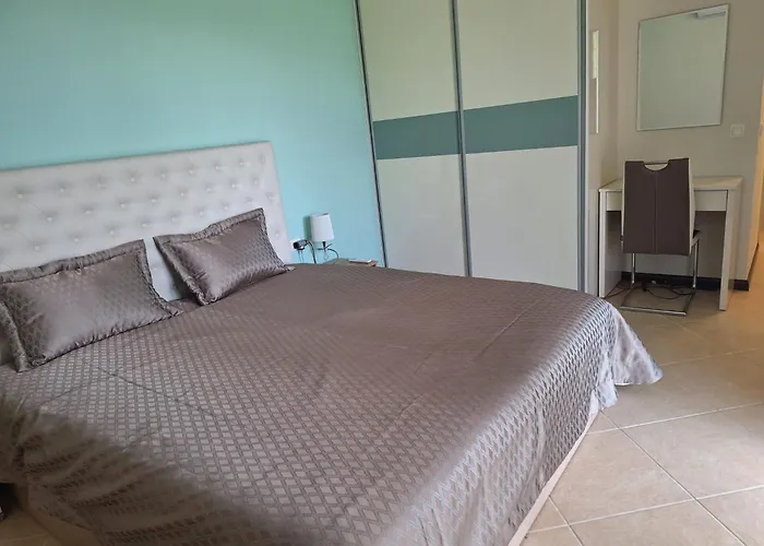 아파트 Bogdanov 로제넷츠