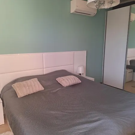 Bogdanov Apartman Lozenec